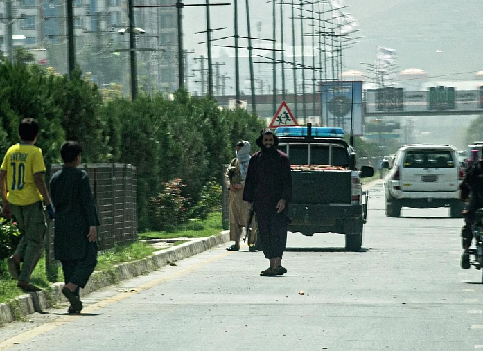 An explosion occurred at the gate of the Russian embassy in Kabul. Two employees of diplomatic mission die