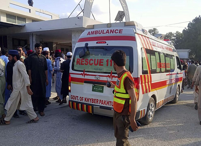 50 people killed in explosion in southwest Pakistan