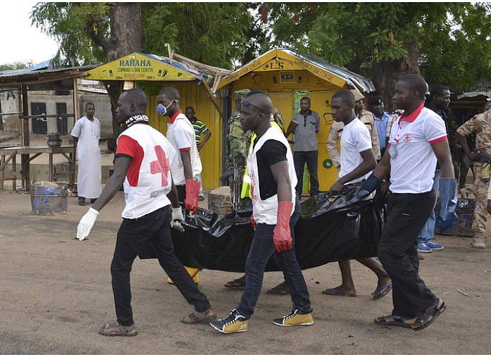 Thirteen people were killed in an attack by militants on a mosque in northern Nigeria