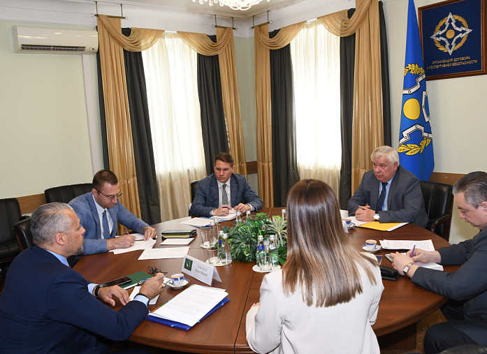 Заместитель генсека ОДКБ провел встречу с директором Контртеррористического центра Африканского союза