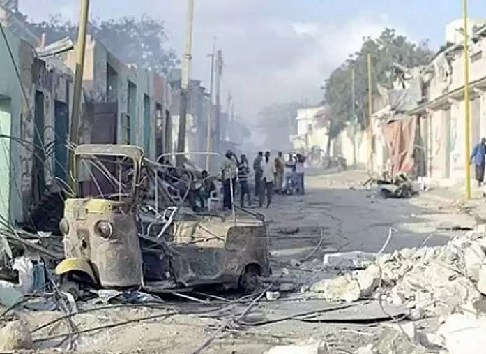 TWO EXPLOSIONS NEAR THE OFFICE OF A MEMBER OF PARLIAMENT KILL 15 PEOPLE IN SOMALIA