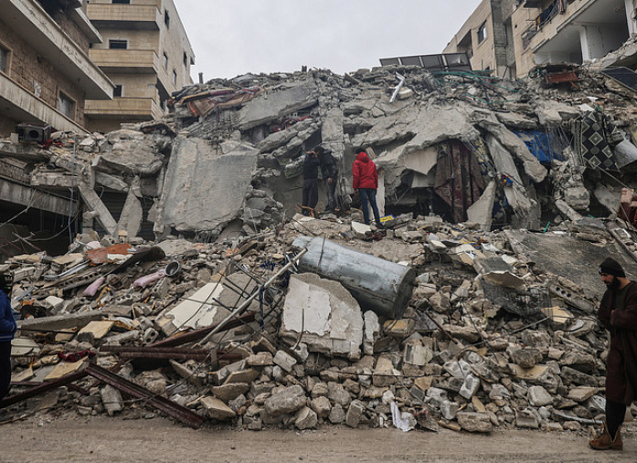 At least 20 IS fighters escaped a Syrian prison after the earthquake